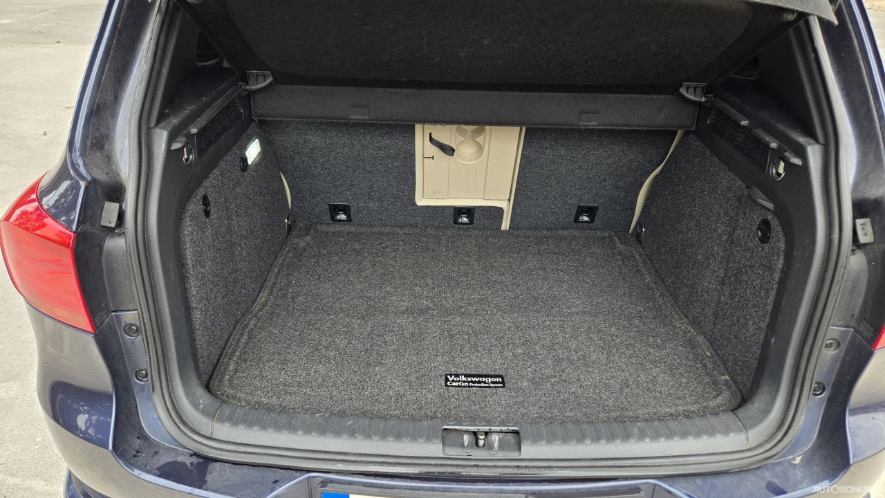 Volkswagen Tiguan | 11