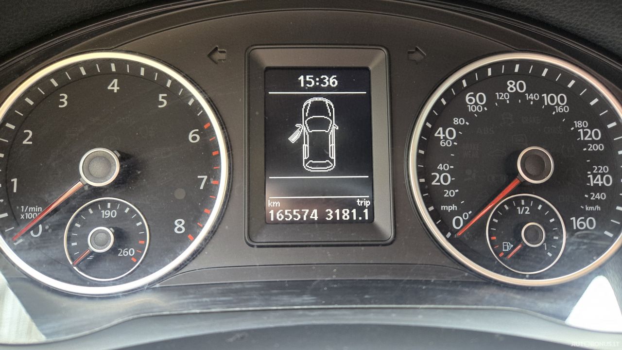 Volkswagen Tiguan | 12