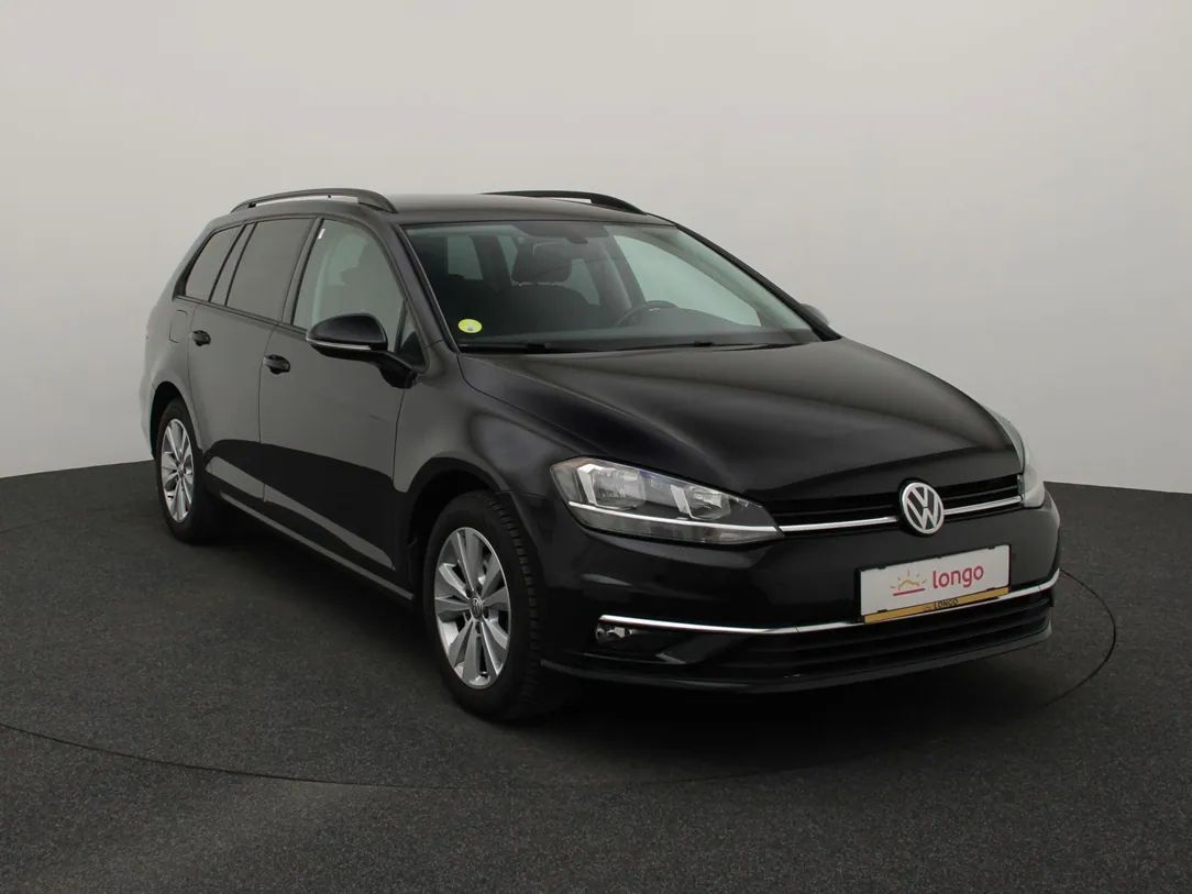 Volkswagen Golf | 9