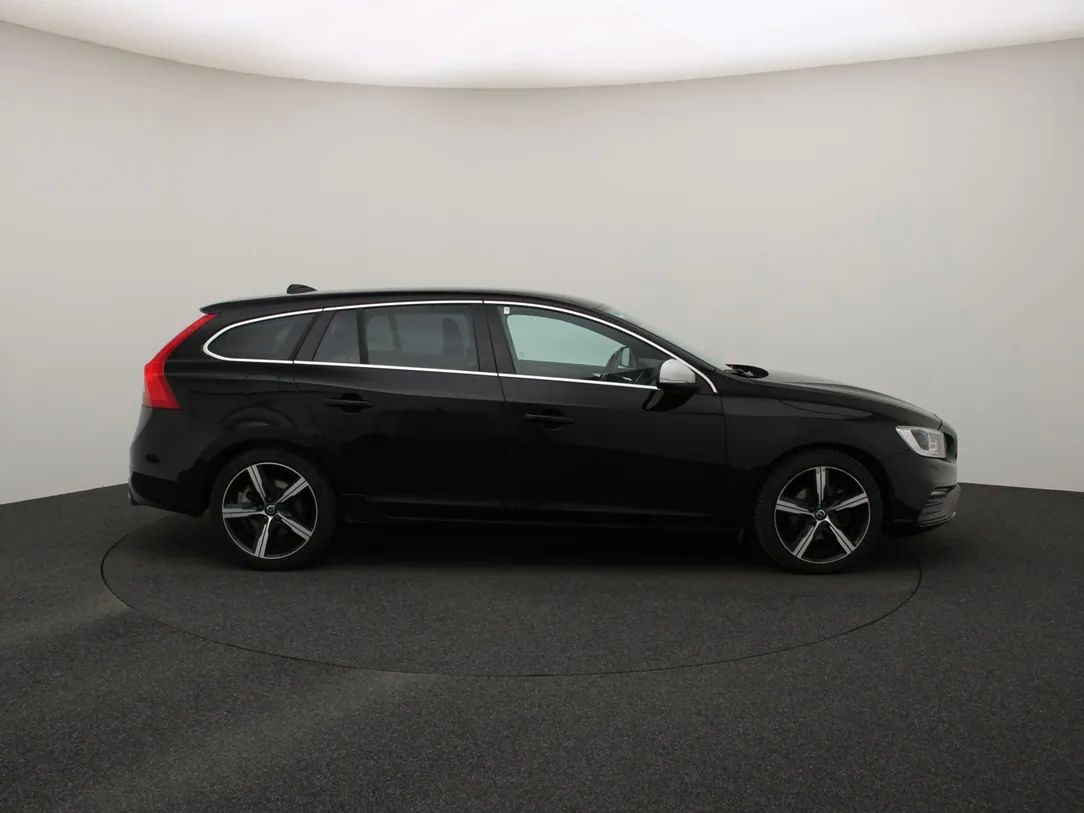 Volvo V60 | 8