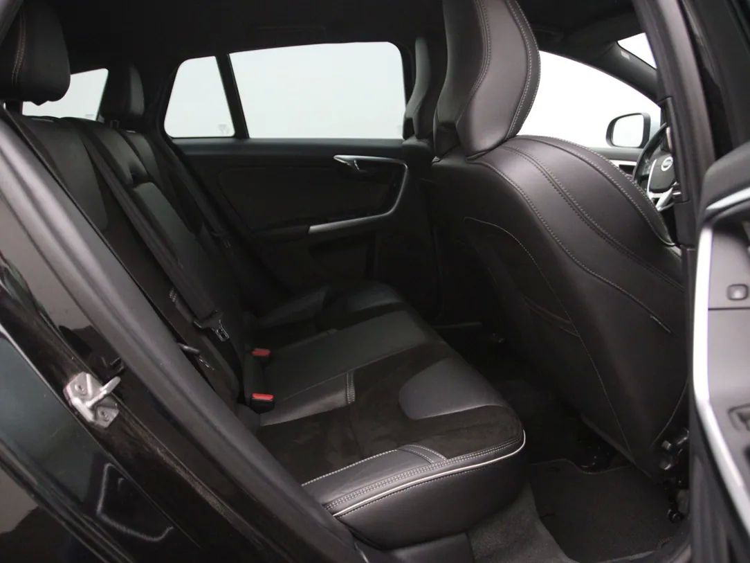 Volvo V60 | 14