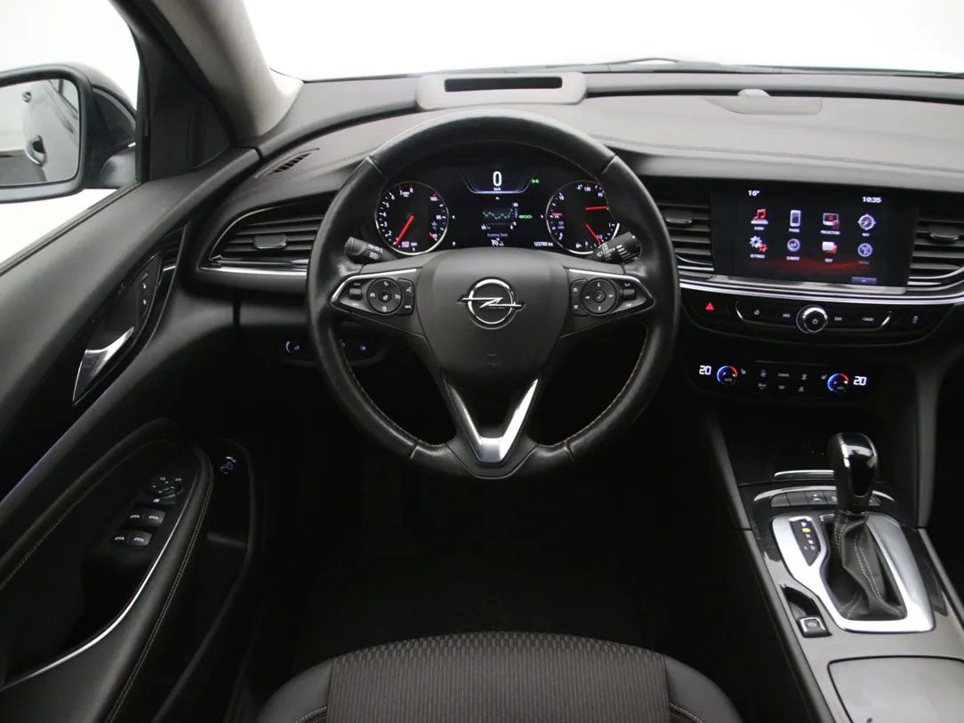 Opel Insignia | 16