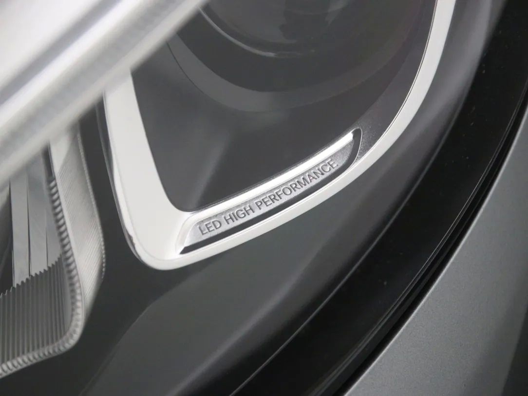 Mercedes-Benz GLC250 | 32