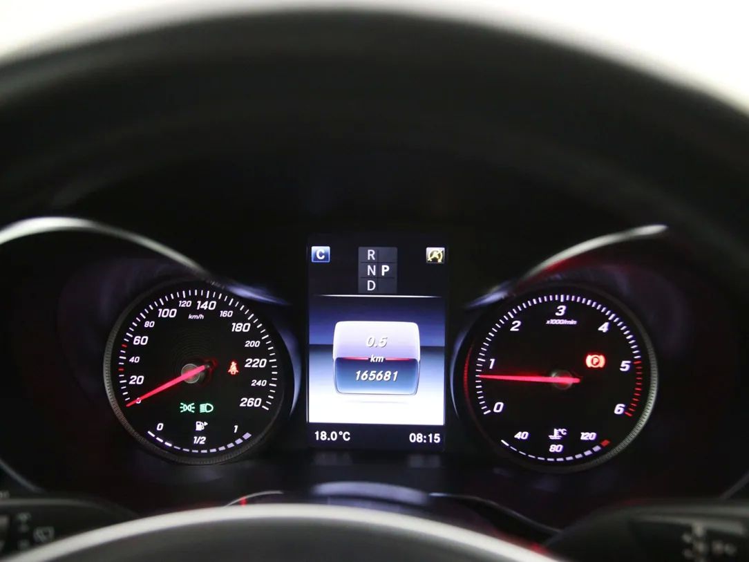 Mercedes-Benz GLC250 | 18