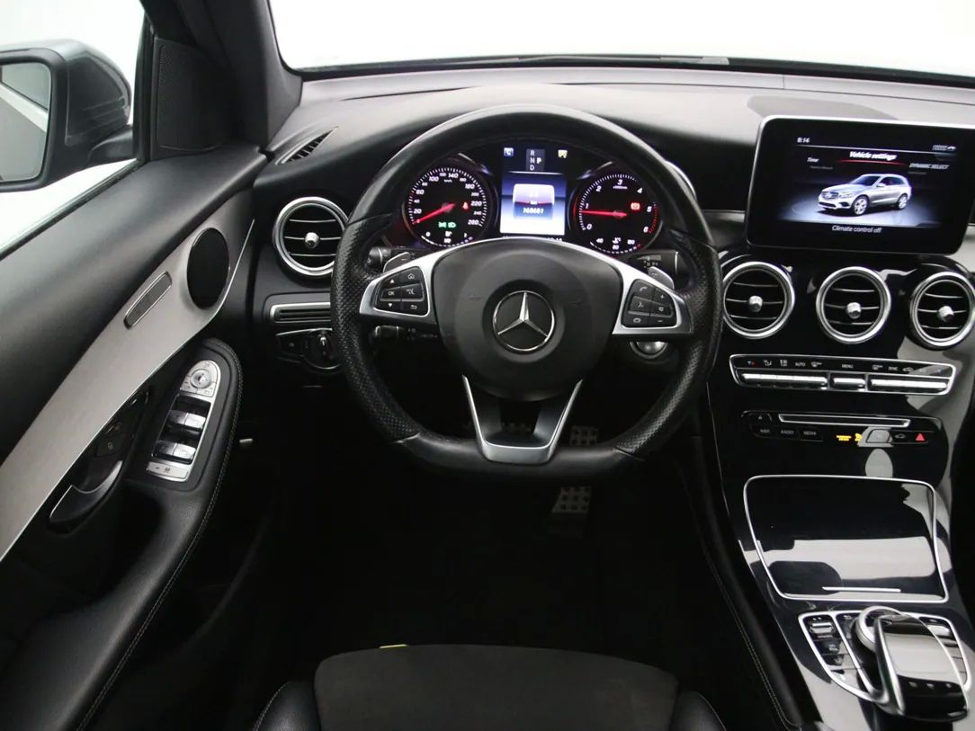 Mercedes-Benz GLC250 | 16