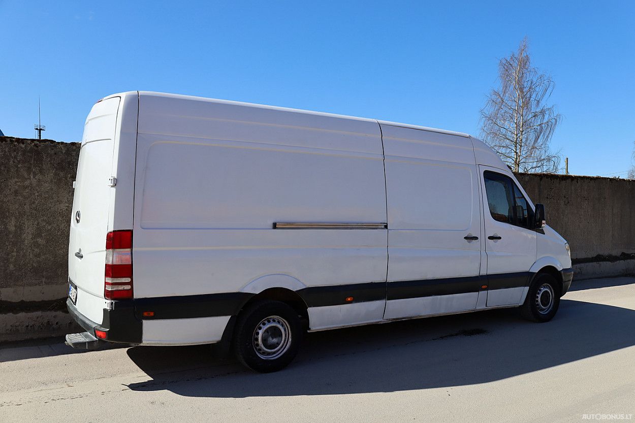 Mercedes-Benz Sprinter | 2