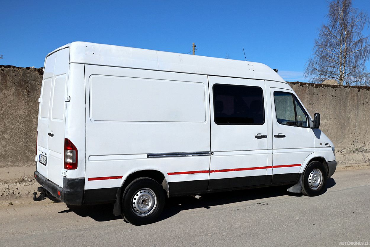 Mercedes-Benz Sprinter | 2