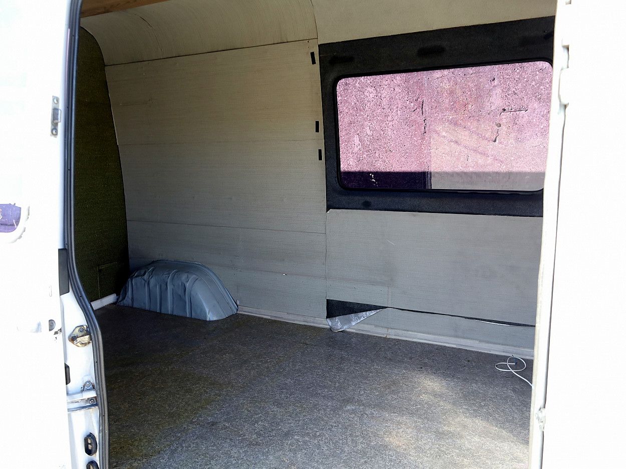 Mercedes-Benz Sprinter | 6