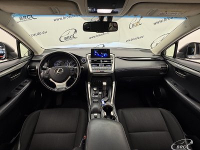 Lexus NX 300h | 2