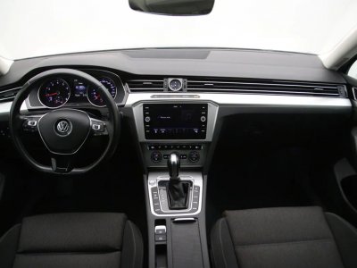 Volkswagen Passat | 1
