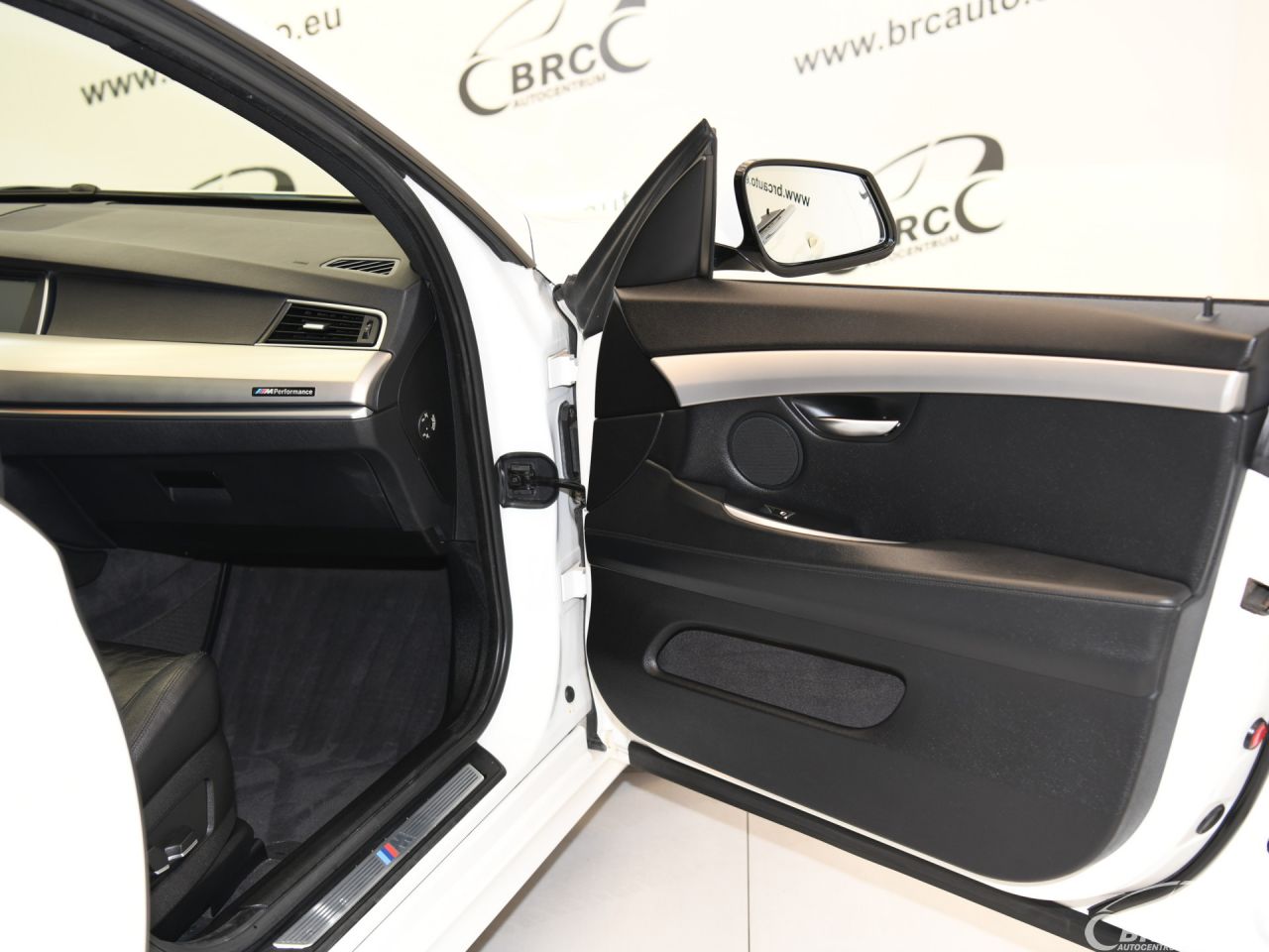 BMW 520 | 7