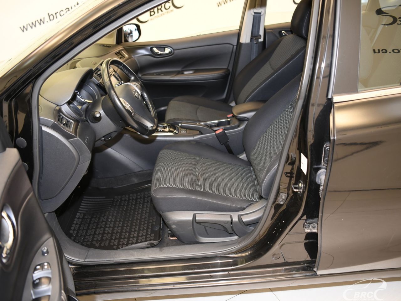 Nissan Pulsar | 20