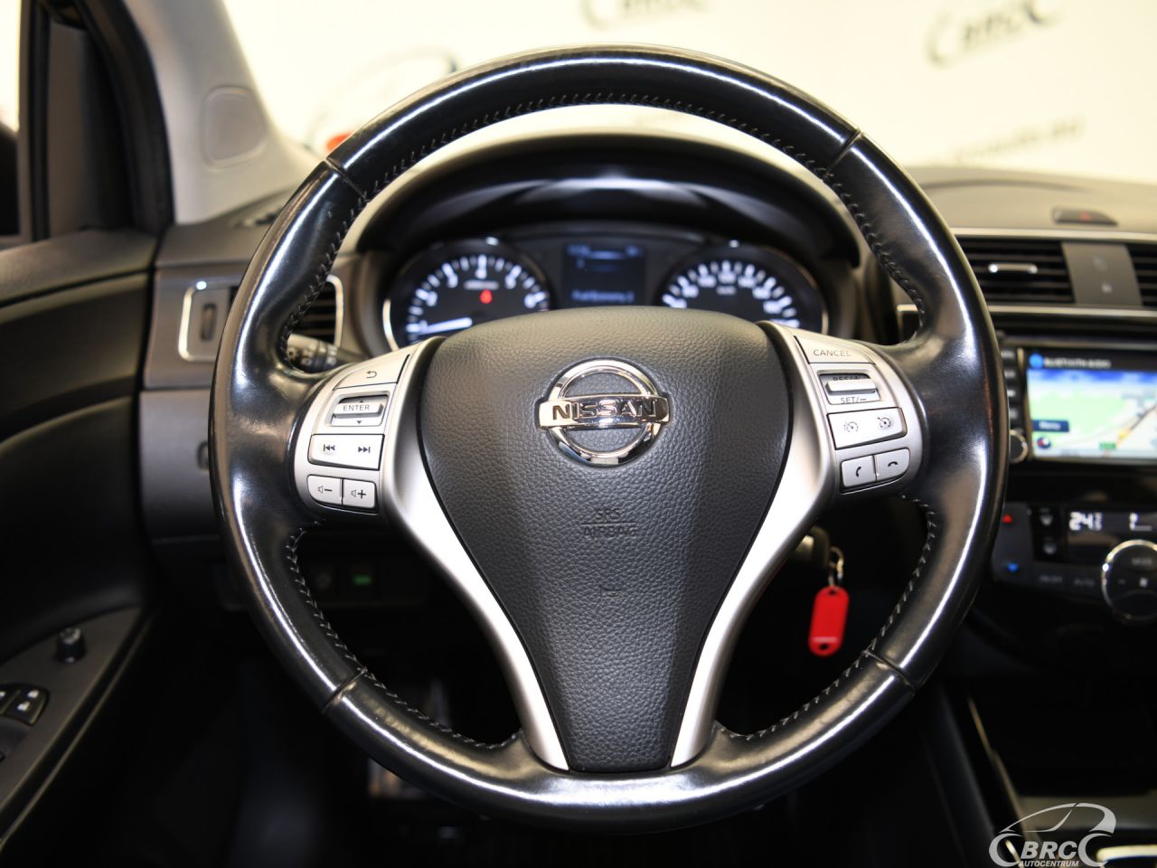 Nissan Pulsar | 26
