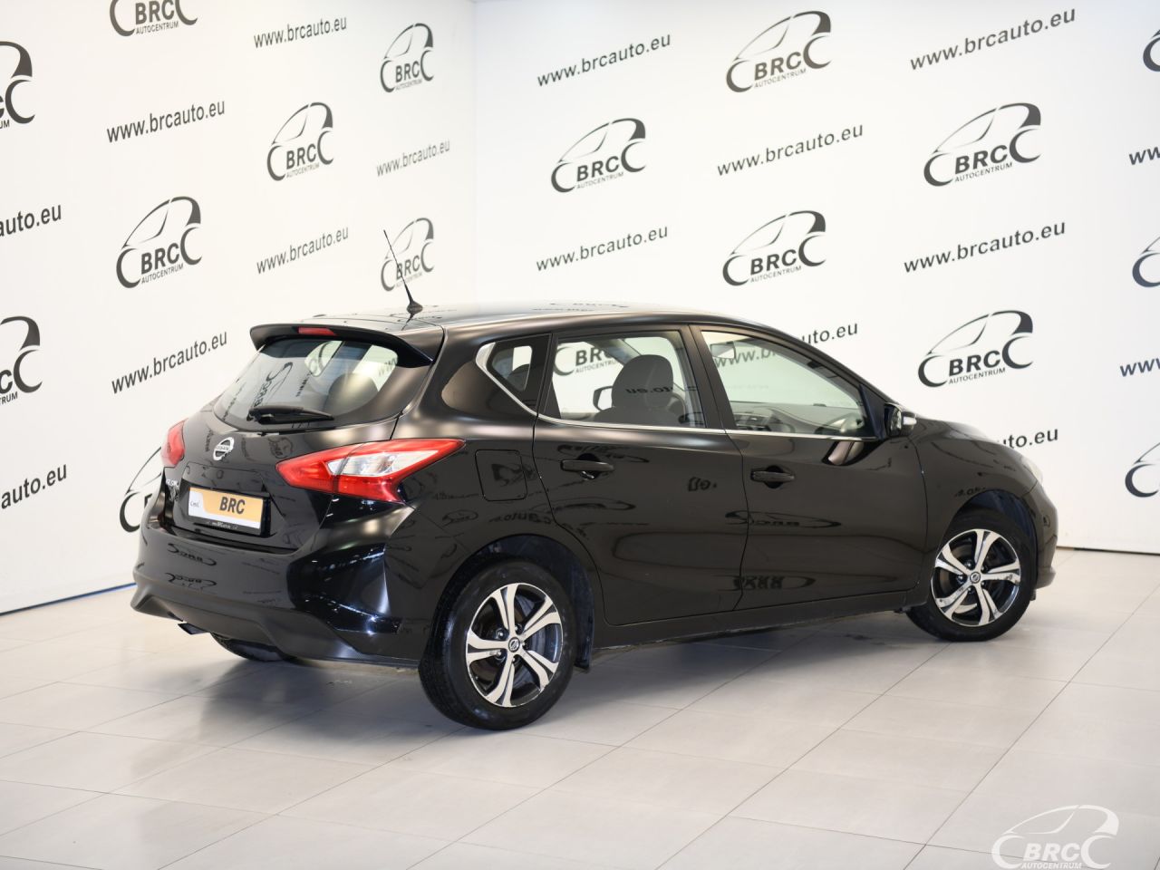 Nissan Pulsar | 1