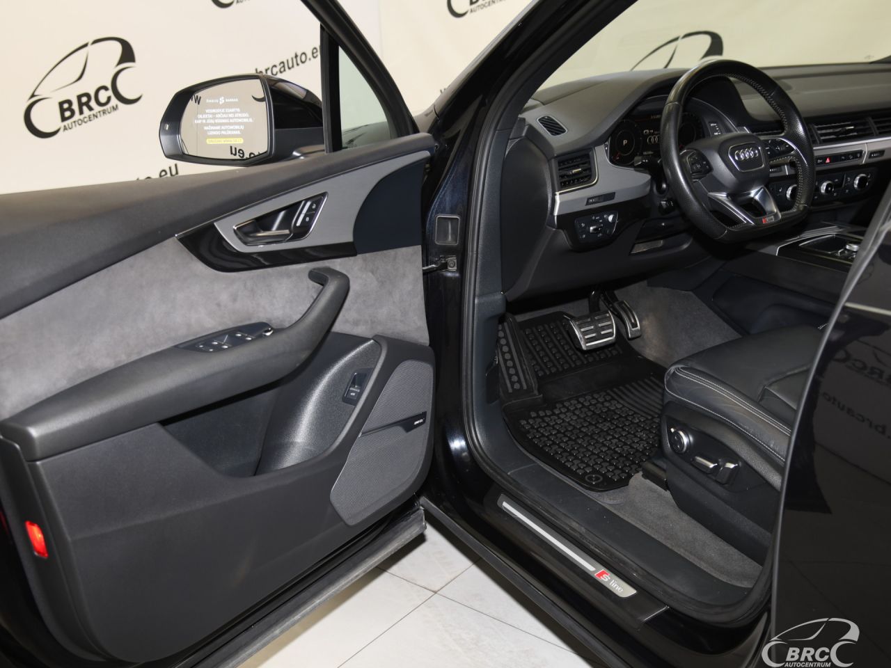 Audi Q7 | 21