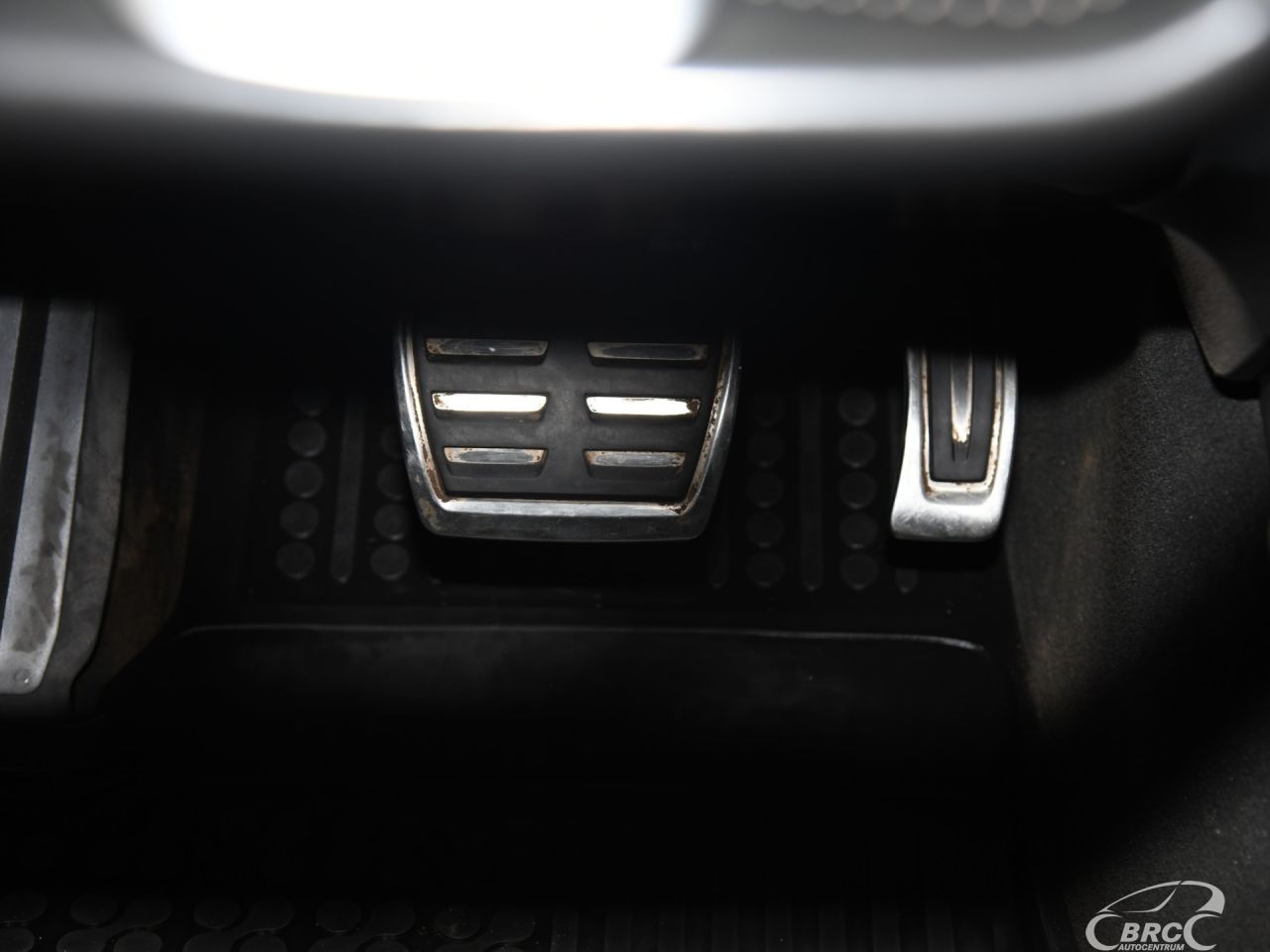 Audi Q7 | 35