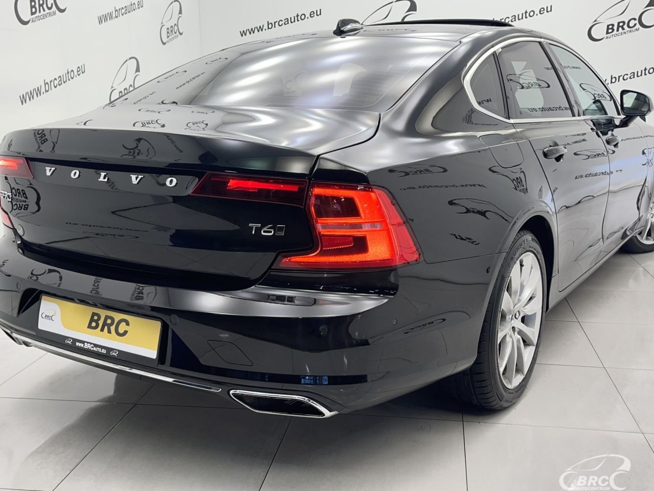 Volvo S90 | 45
