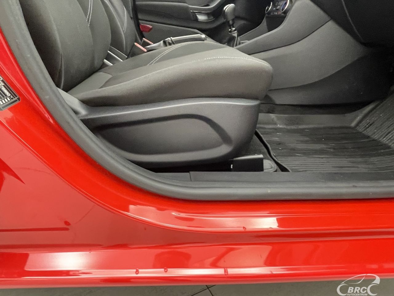 Ford Fiesta | 5