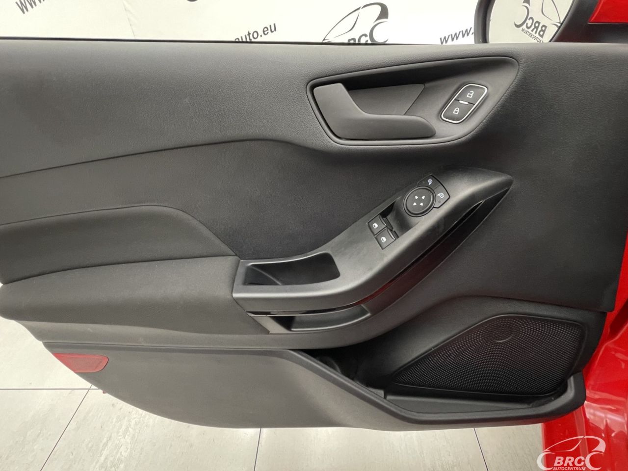 Ford Fiesta | 18
