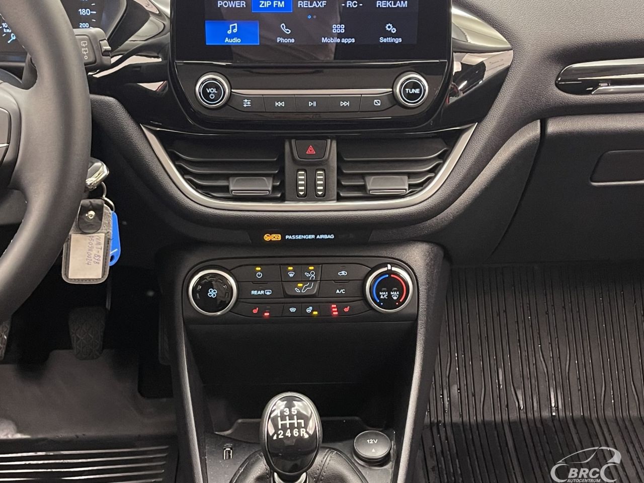 Ford Fiesta | 15