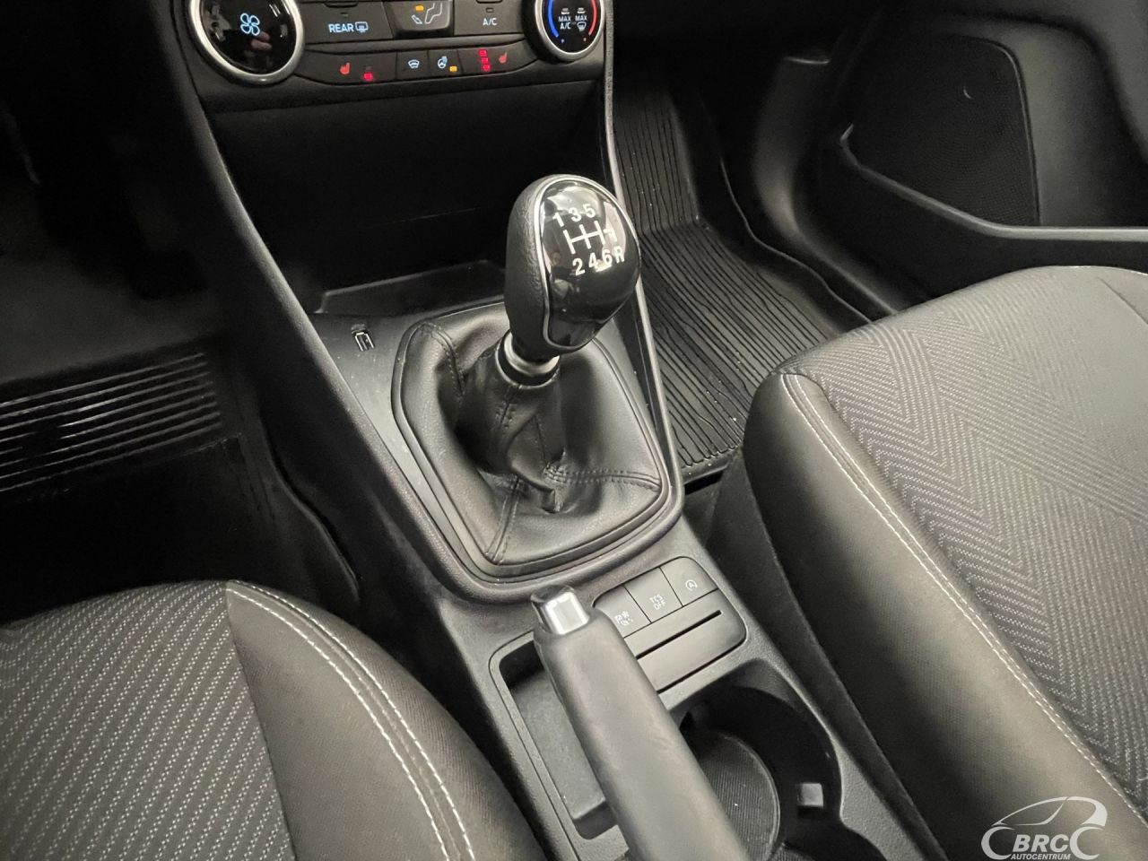 Ford Fiesta | 23