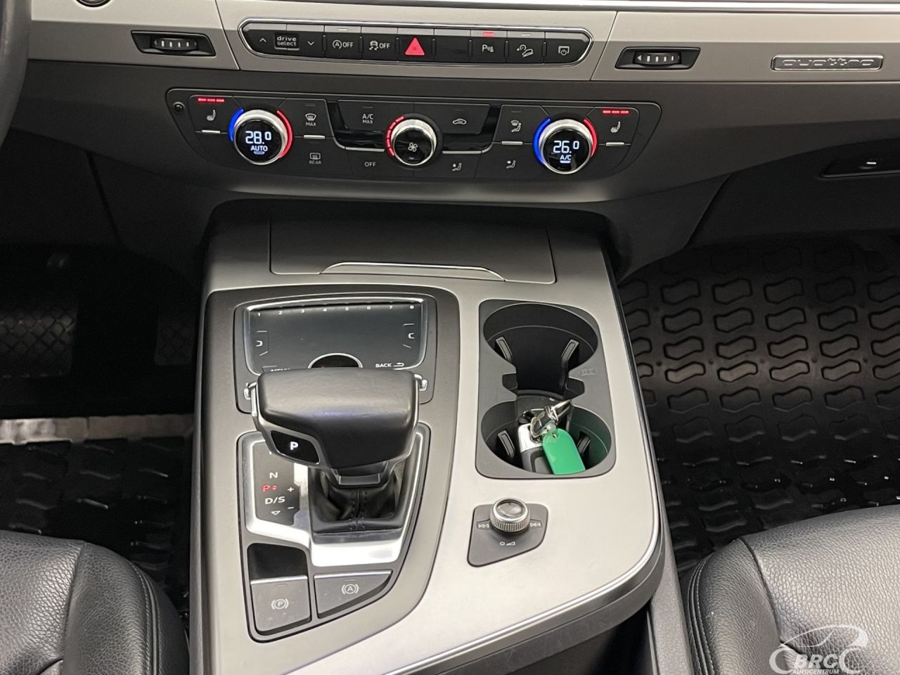 Audi Q7 | 14