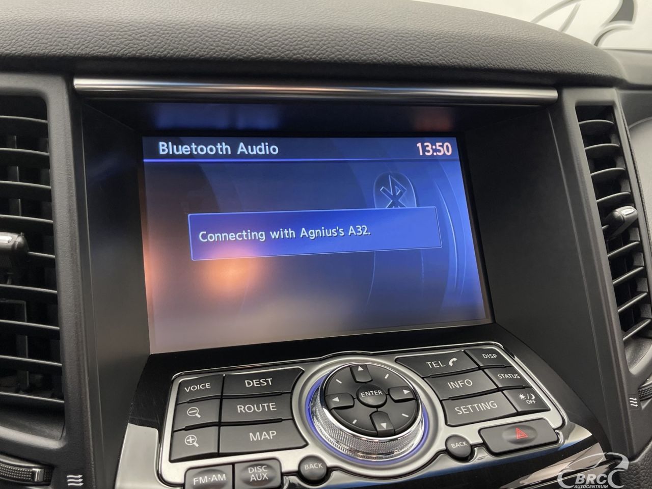 Infiniti QX70 | 35