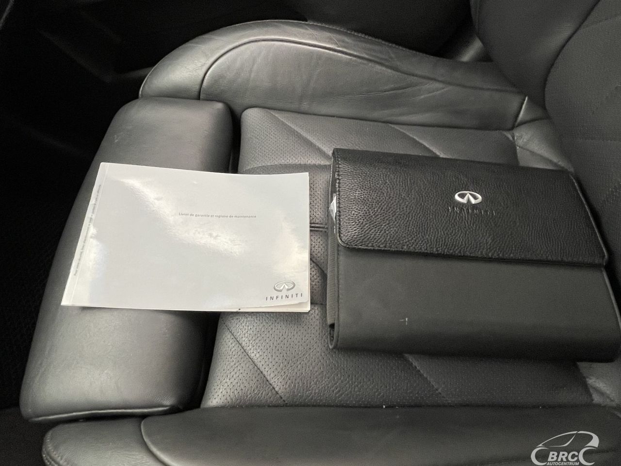 Infiniti QX70 | 40