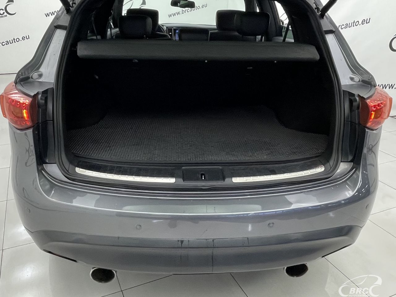 Infiniti QX70 | 46