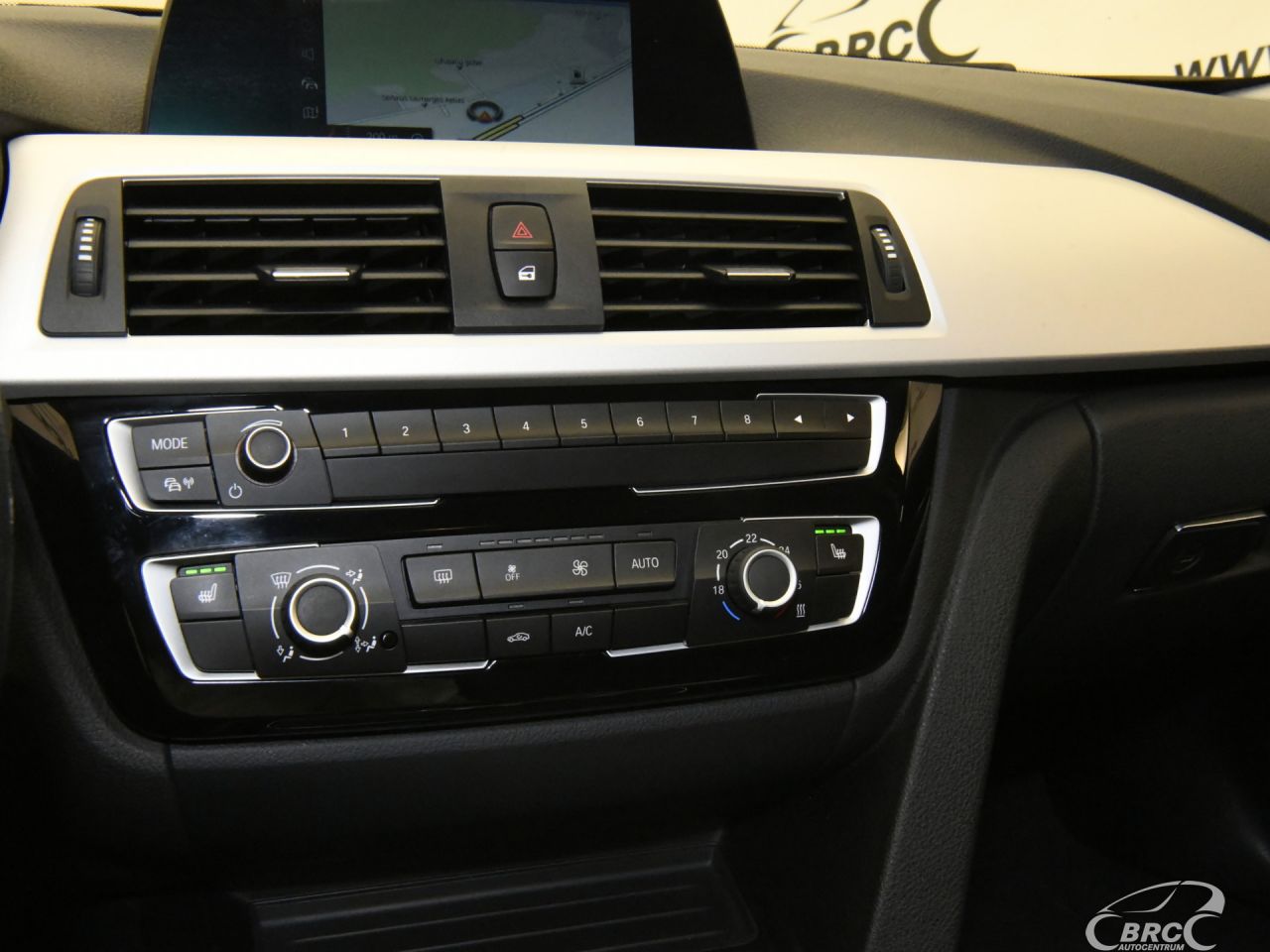 BMW 320 | 24
