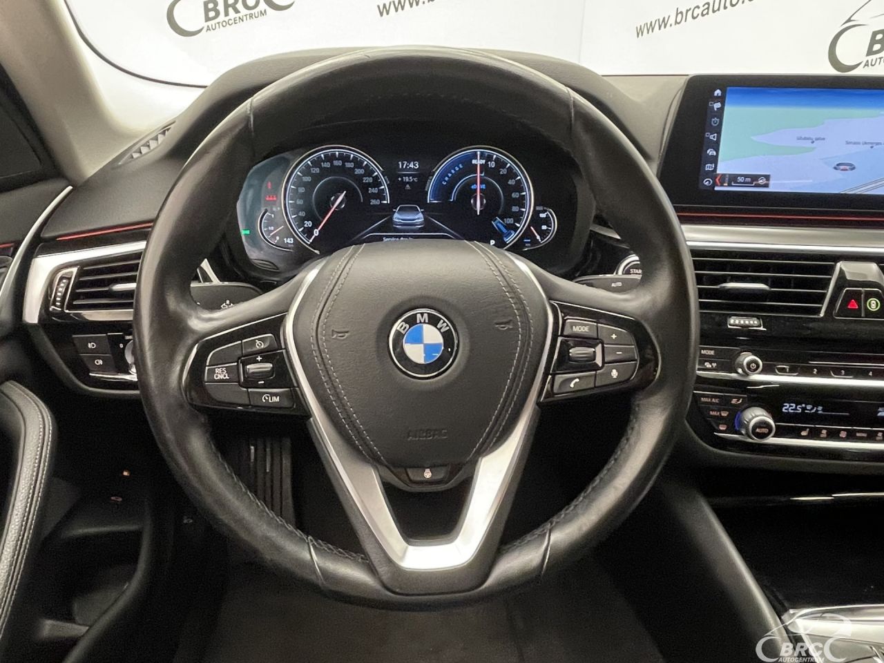 BMW 530 | 25