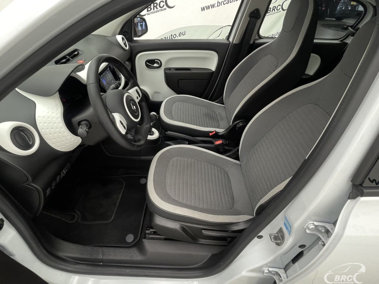 Renault Twingo | 19