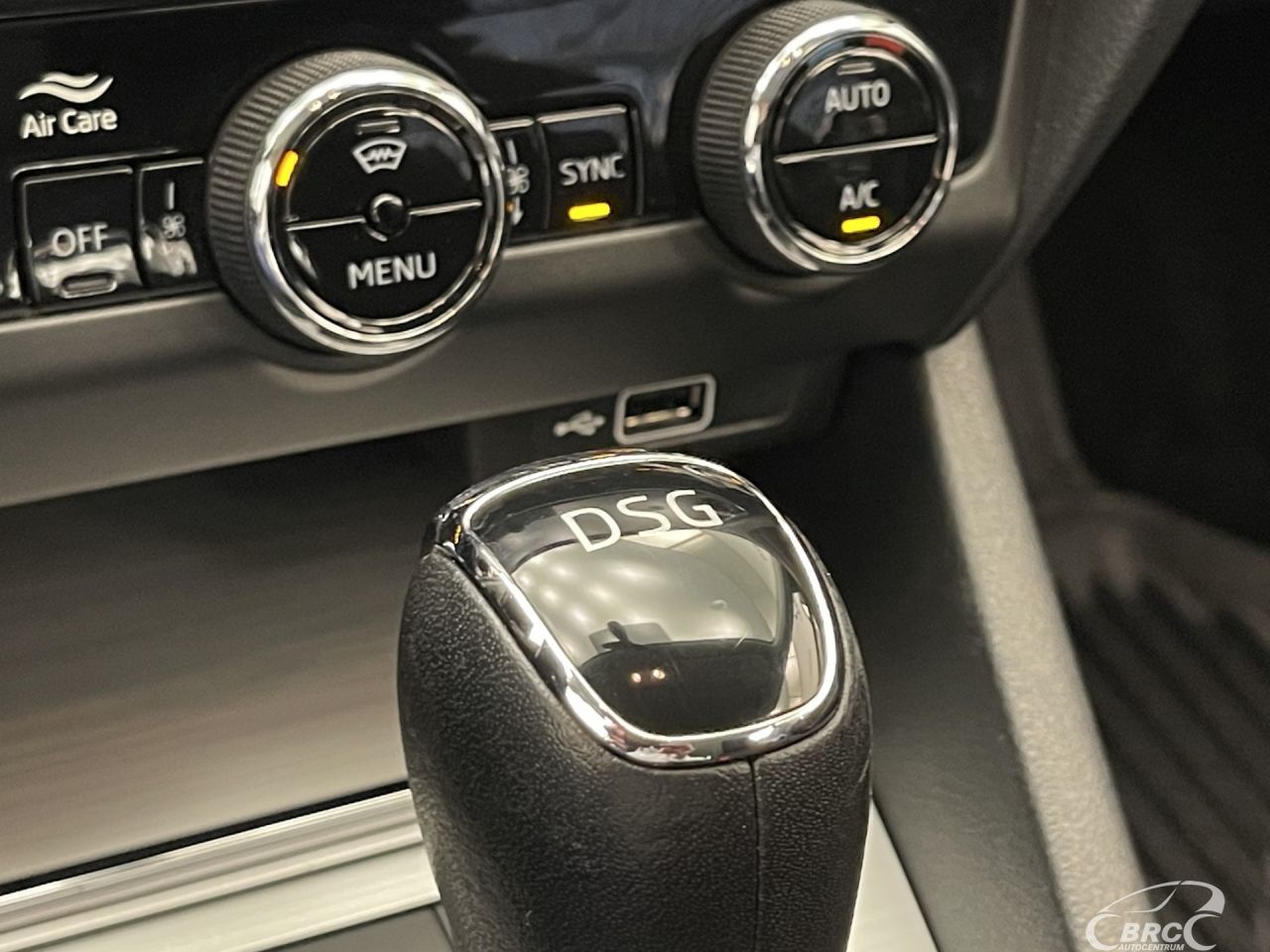 Skoda Octavia | 24