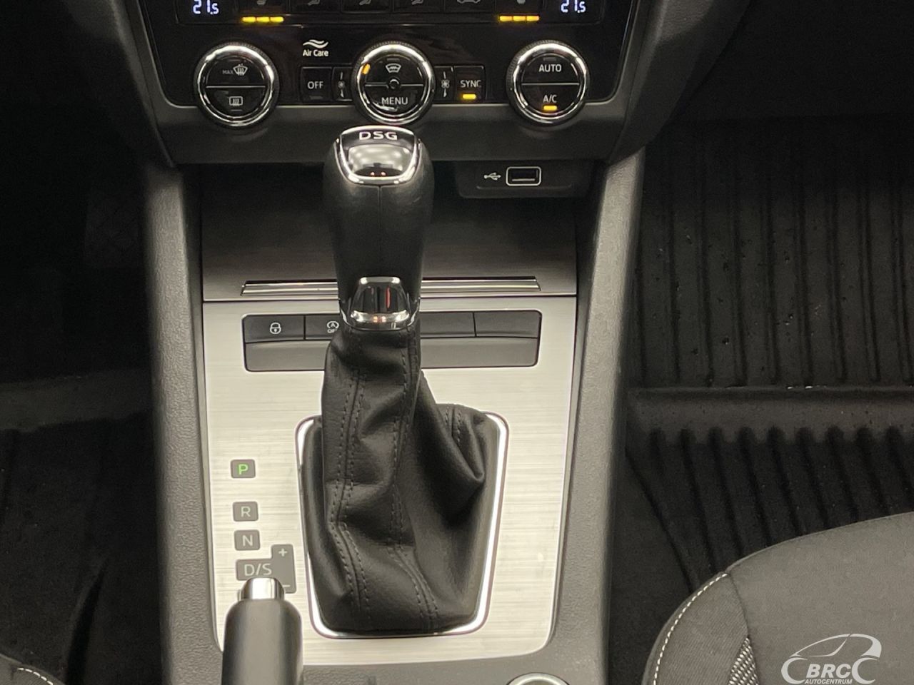 Skoda Octavia | 16