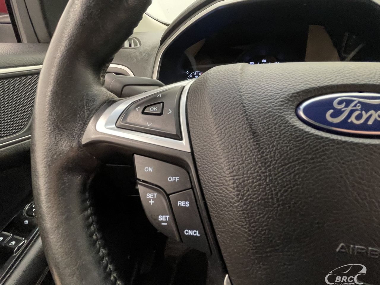 Ford Edge | 28