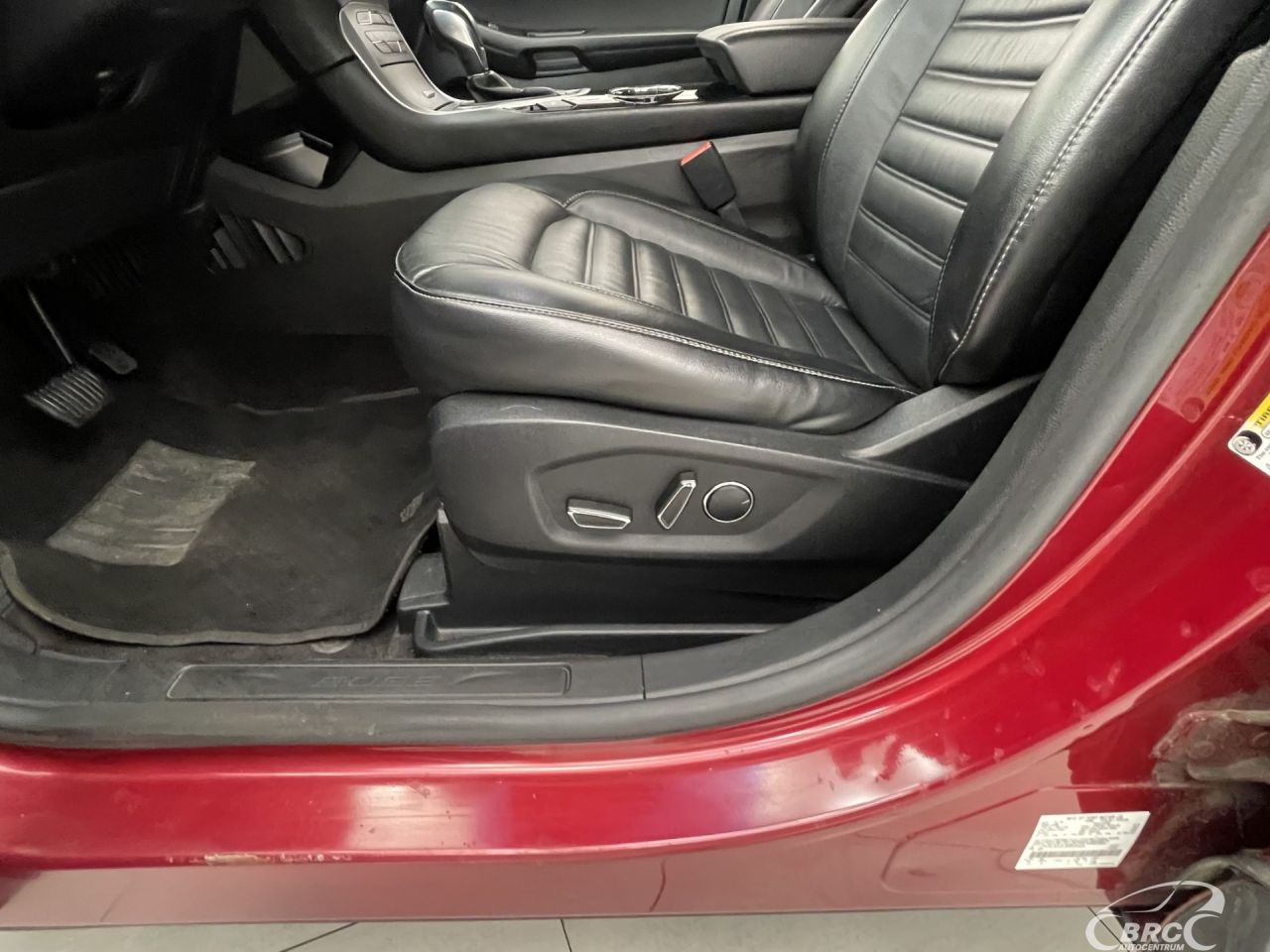 Ford Edge | 21