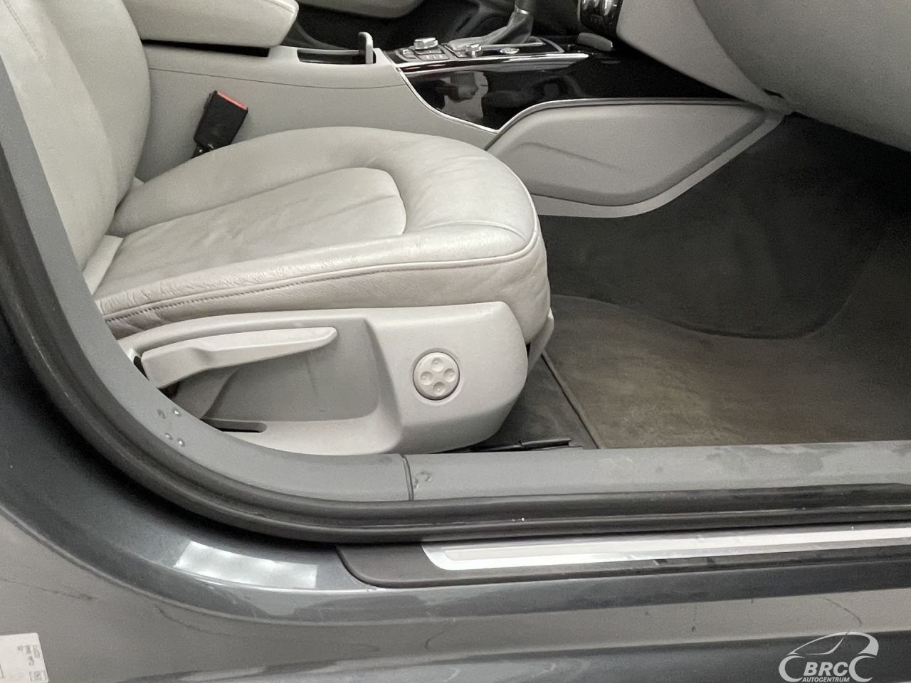 Audi A6 | 5