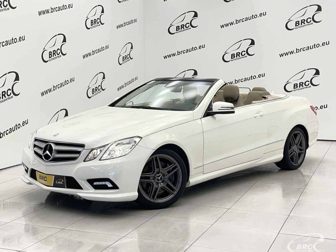 Mercedes-Benz E550 | 1
