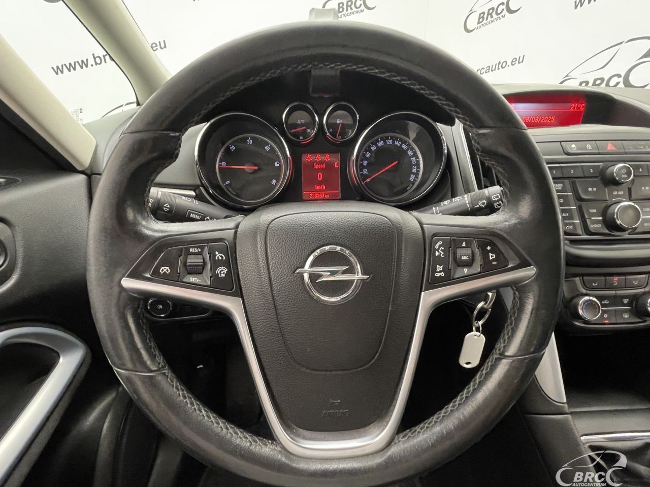 Opel Zafira | 25
