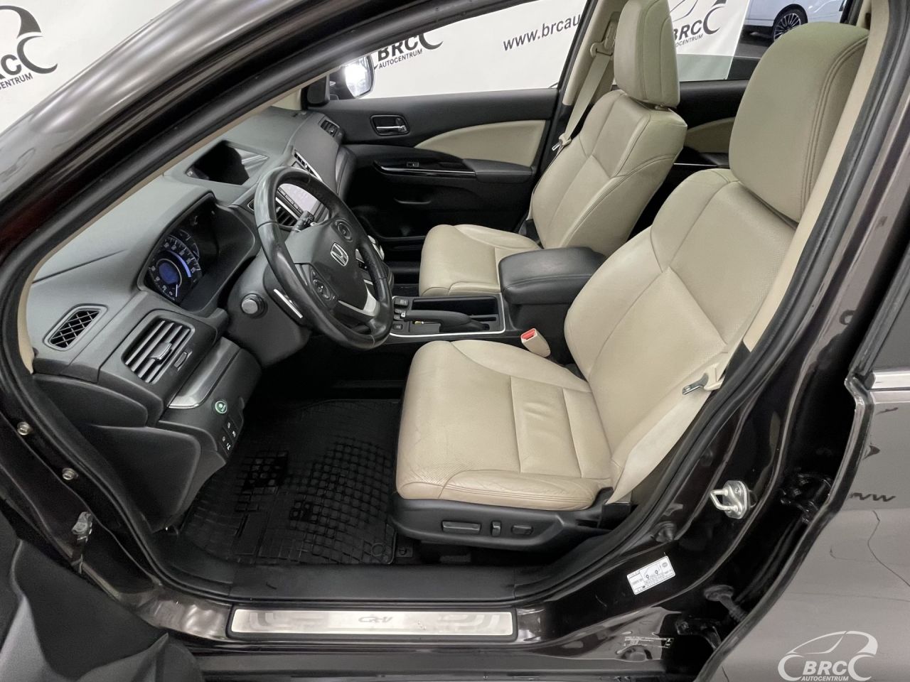 Honda CR-V | 19