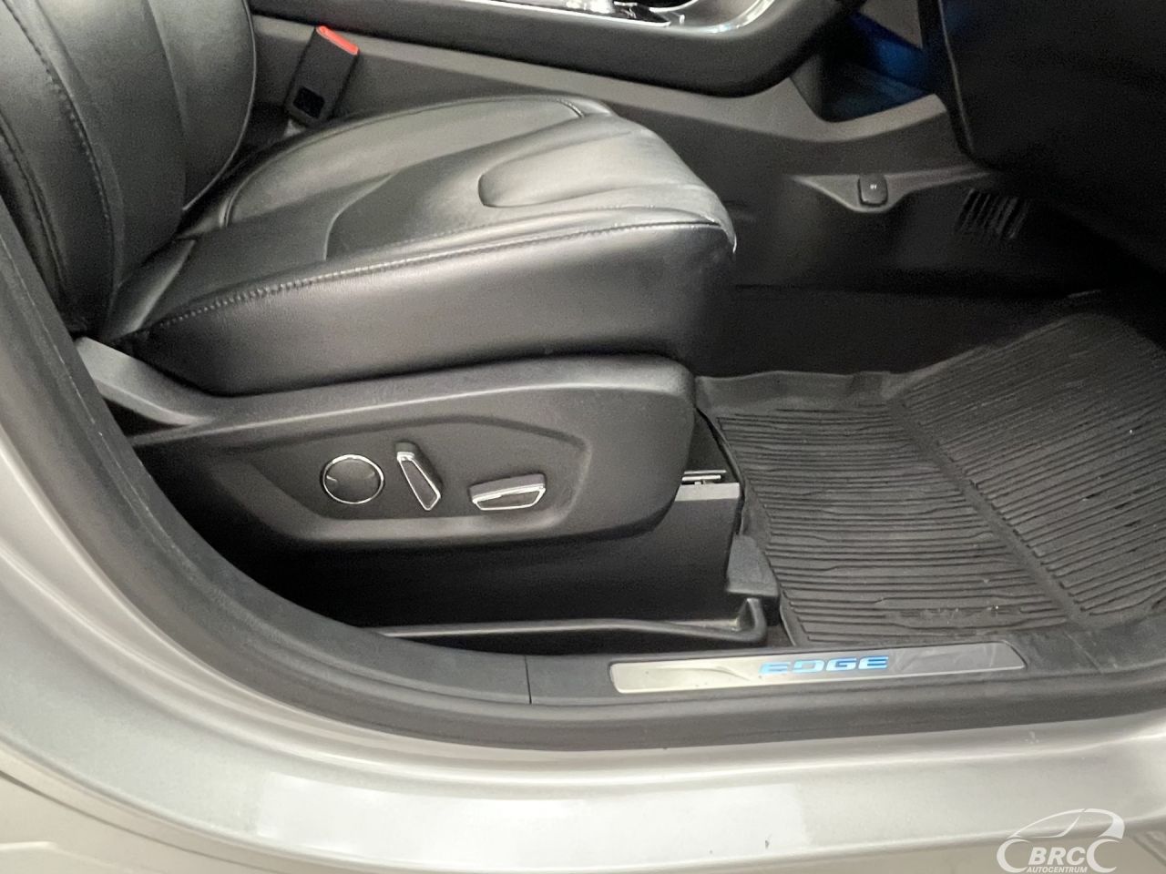 Ford Edge | 5
