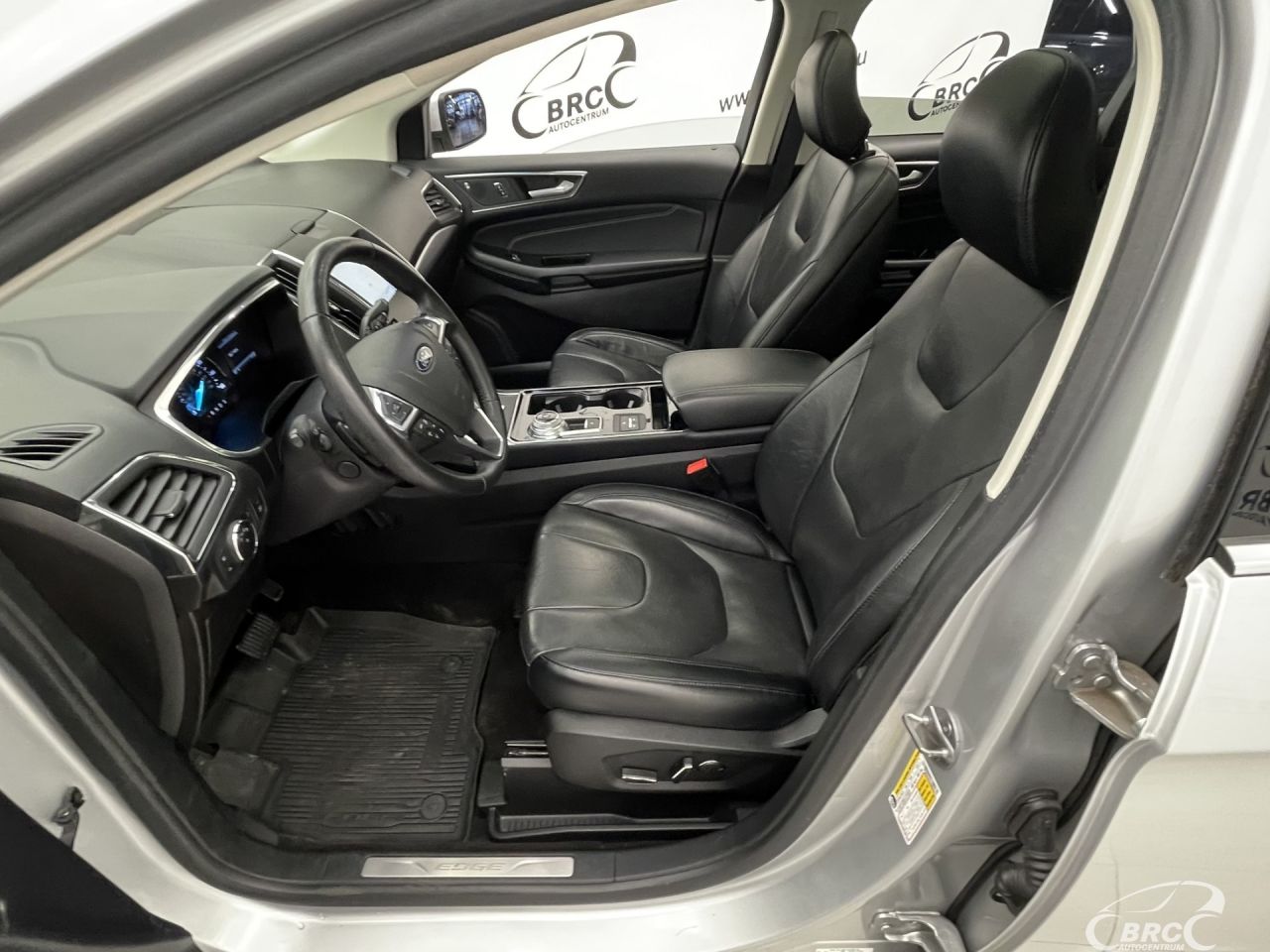 Ford Edge | 22