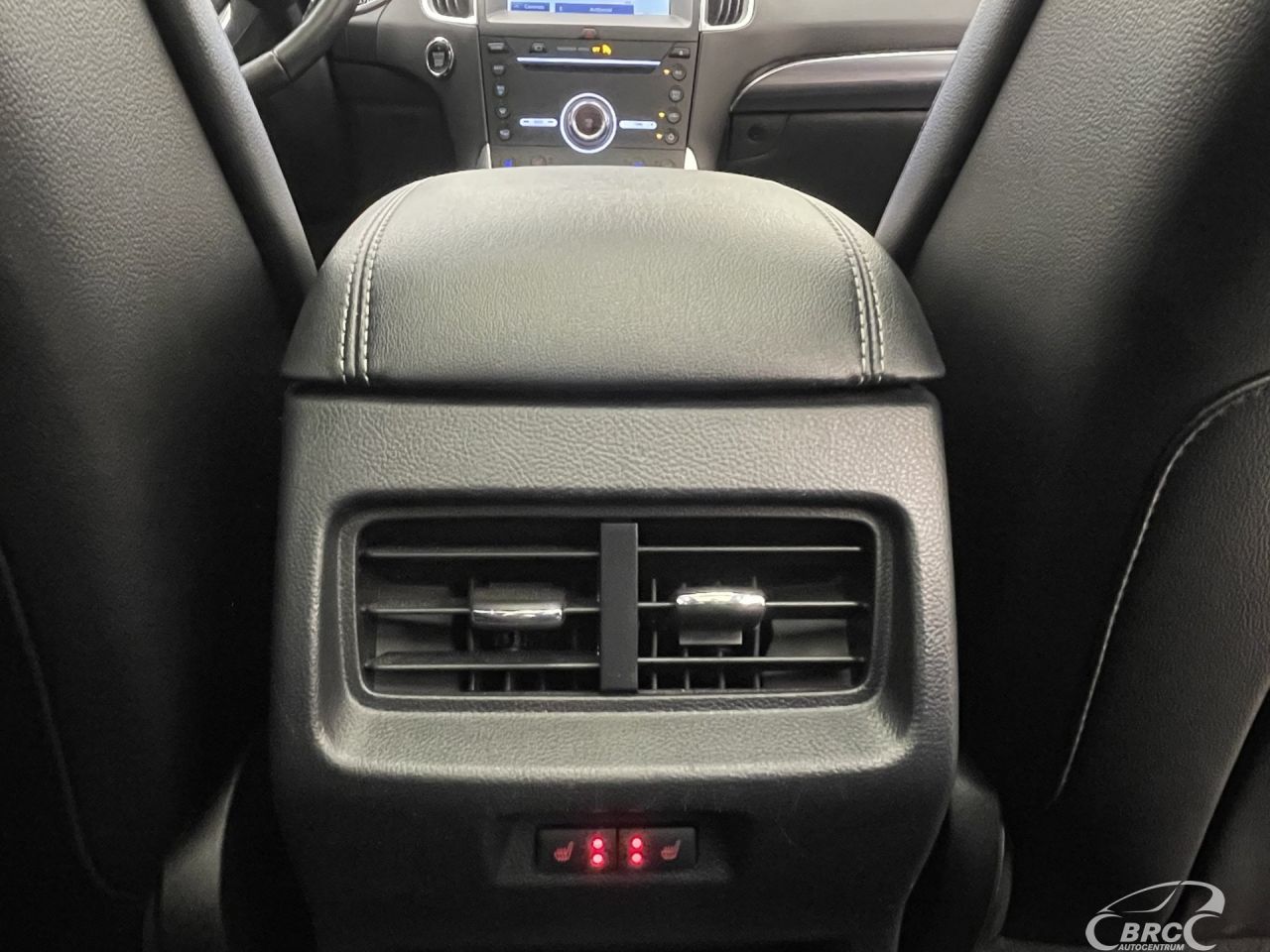 Ford Edge | 14