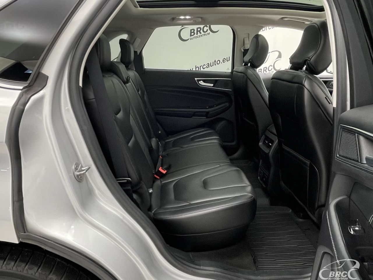 Ford Edge | 10