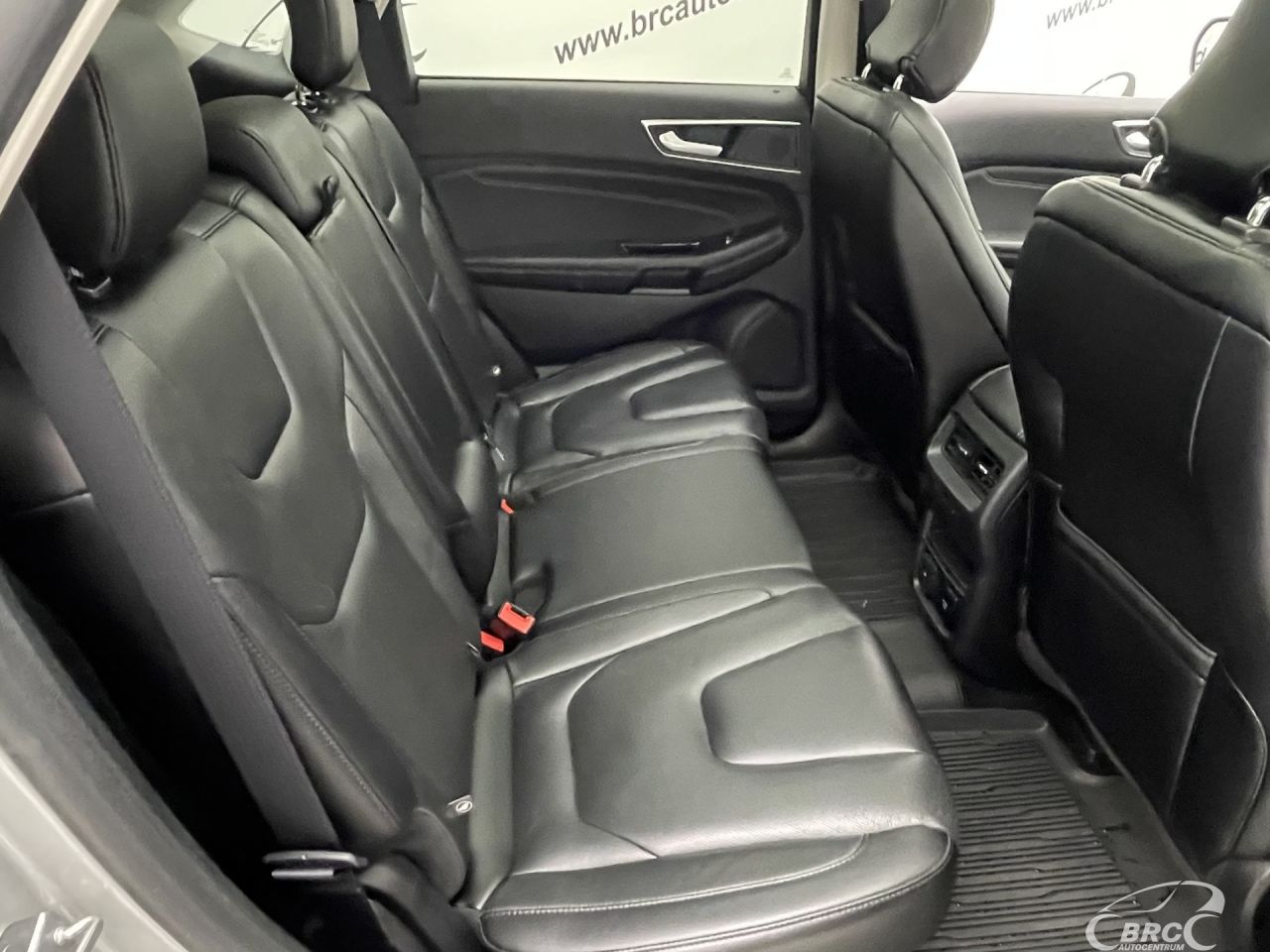Ford Edge | 11