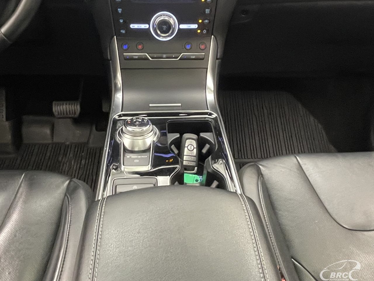 Ford Edge | 19
