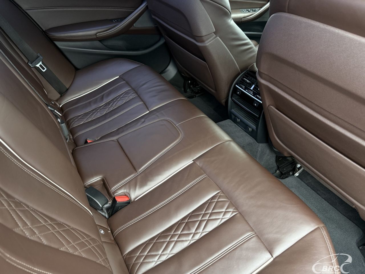 BMW M550 | 13