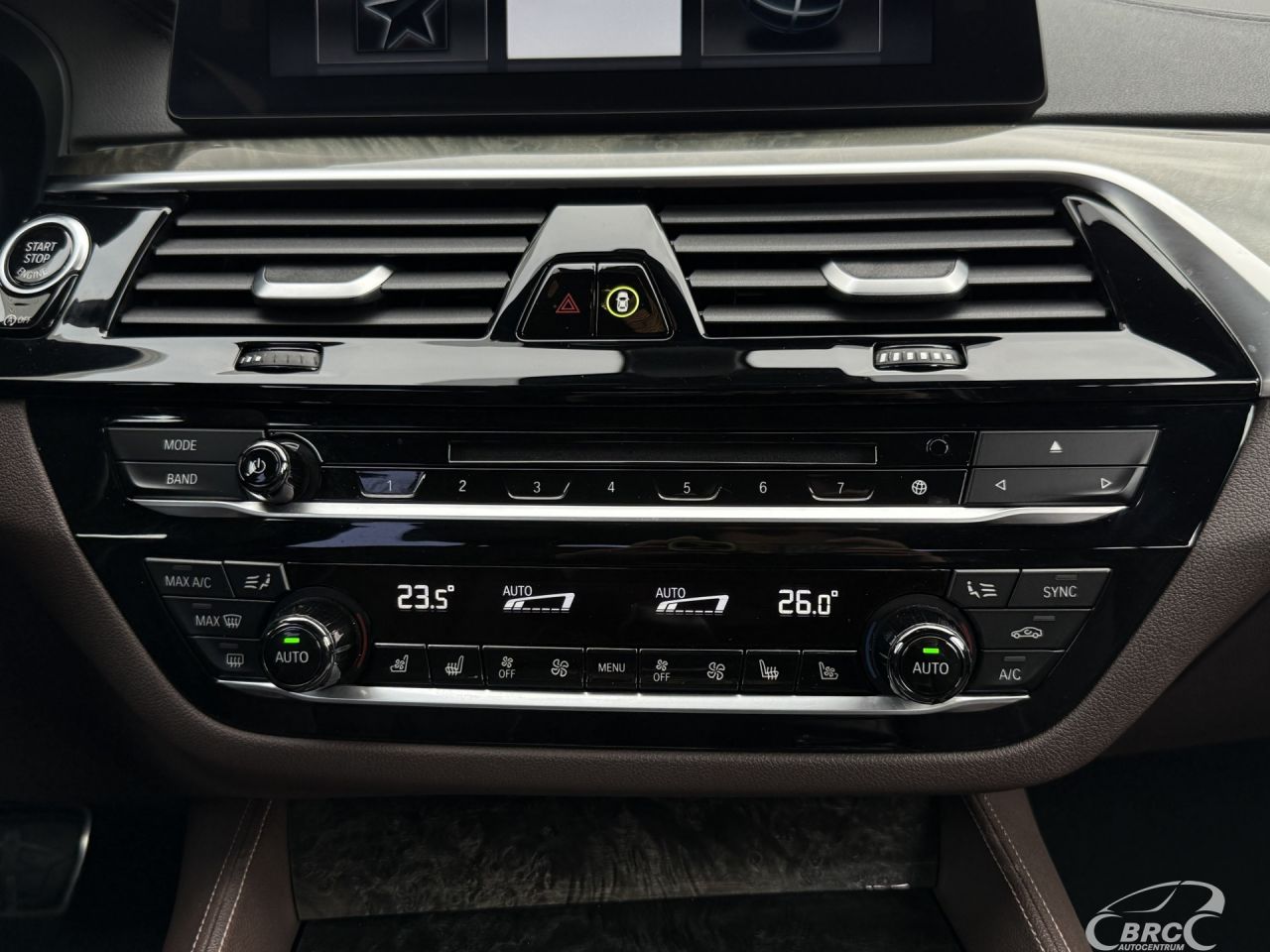 BMW M550 | 14