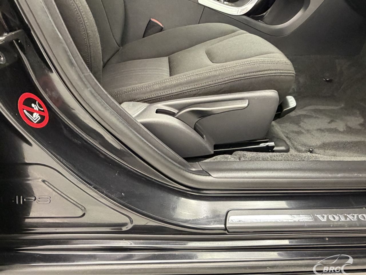Volvo S60 | 10