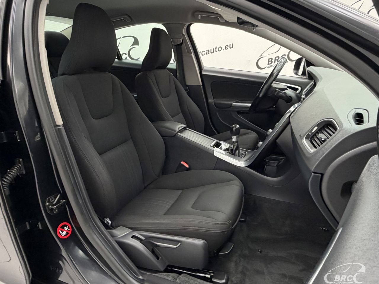 Volvo S60 | 12